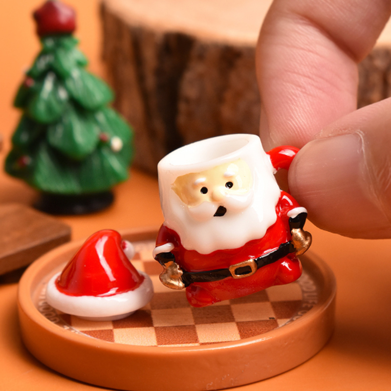 Resin Art Handmade - Mini Święty Mikołaj w filiżance -